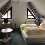 Hotel Diana 3*