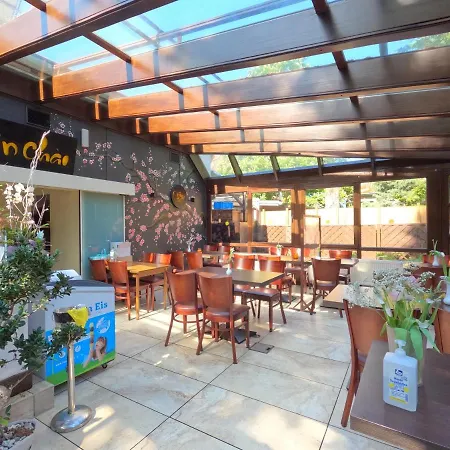 Guest house Hotel Diana 3*