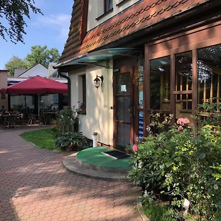 Hotel Diana Guest house Schonwalde-Glien