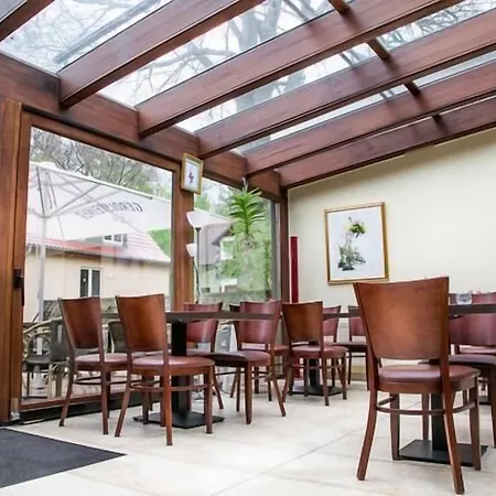 Hotel Diana Guest house Schonwalde-Glien