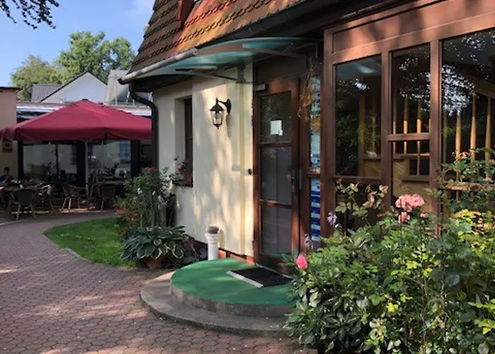 Diana Konukevi Schonwalde-Glien